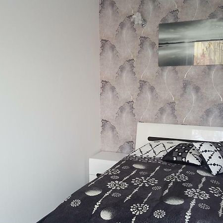 Apartament Centrum 2 Mikołajki Bagian luar foto